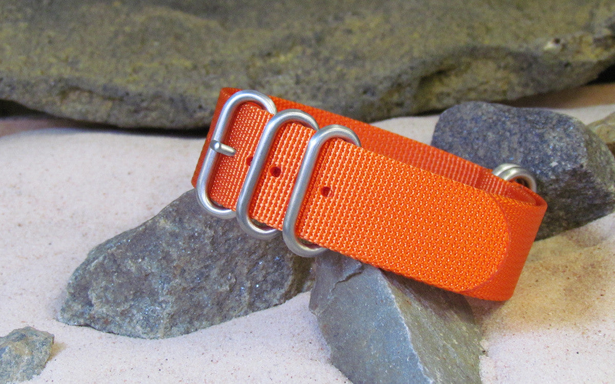 Lava Orange XL Z5™ | One-Piece | Nylon | Brushed Hardware