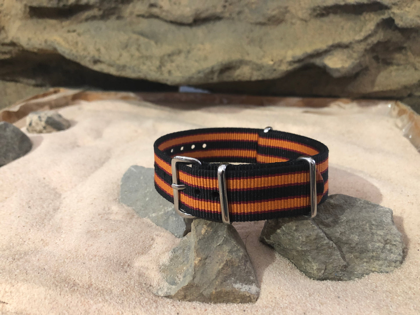 Hellfire II | One-Piece | Nylon | Polished Hardware