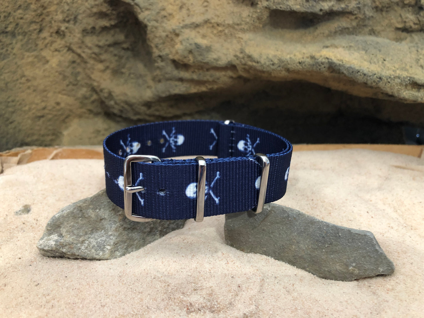Sea Rover | Blue & White | One Piece | Nylon | Polished Hardware