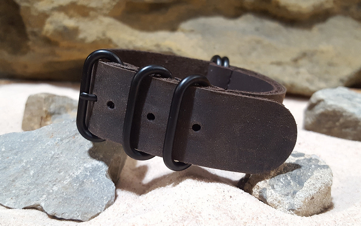 Bison Z5™ | Deep Oil Brown | One-Piece | Leather | PVD Hardware