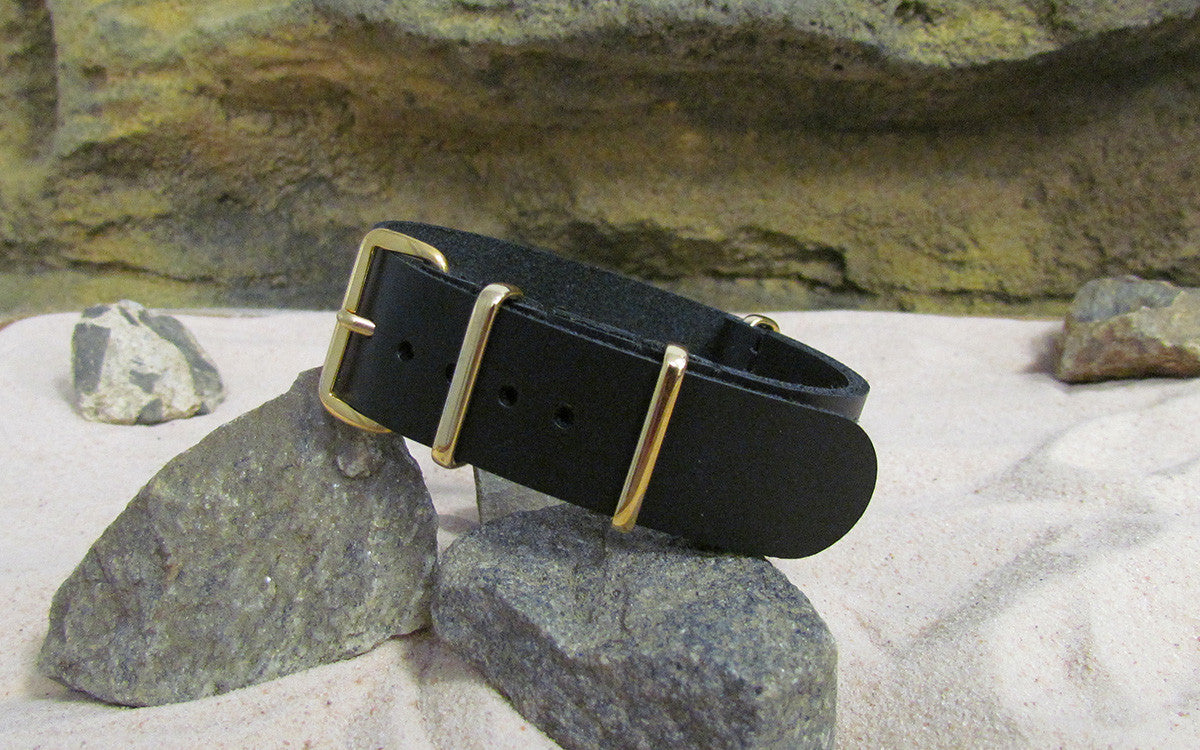 Black-Ops | One-Piece | Leather | Gold Hardware