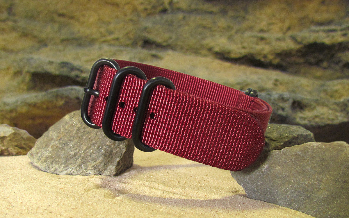 Burgundy XL Z5 | One-Piece | Nylon | PVD Hardware