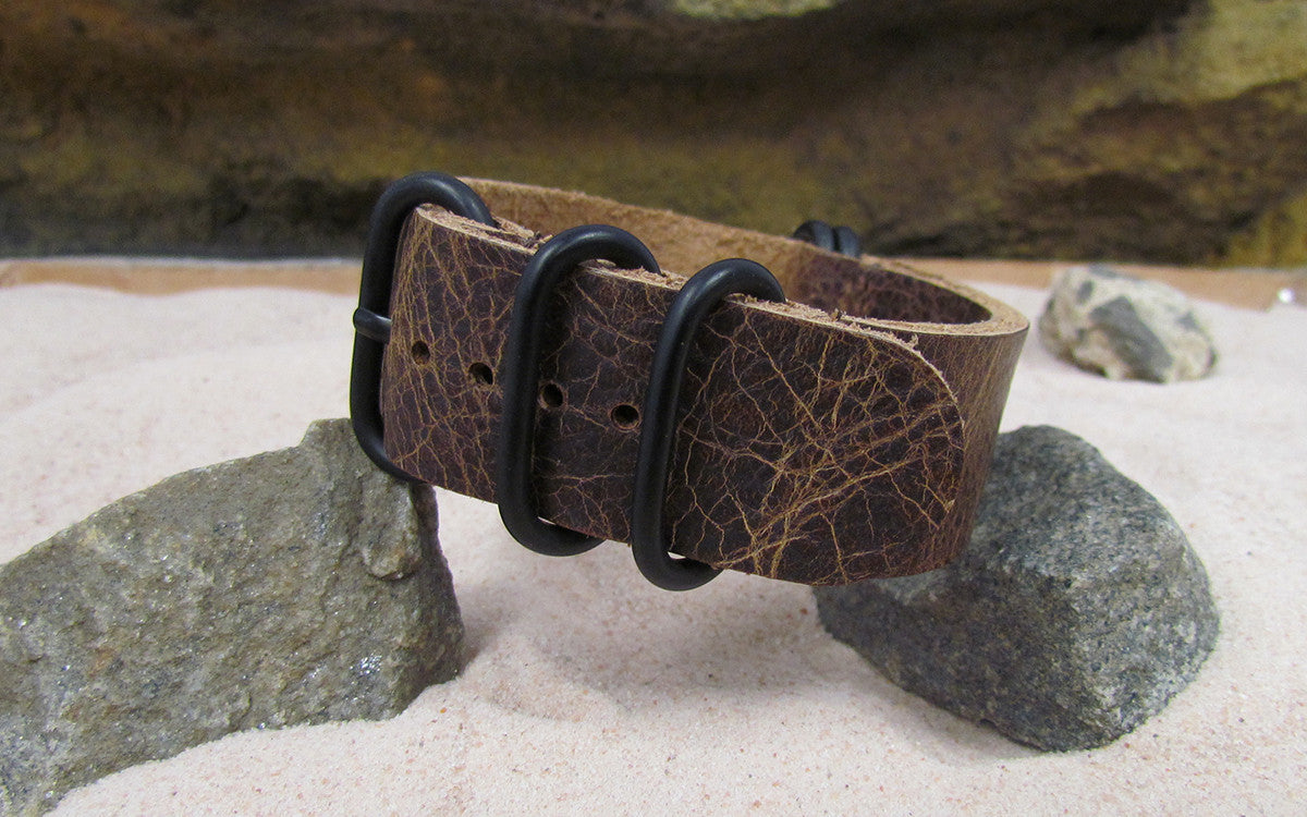 Cayuse Z5™ | Distressed Dark Brown | One-Piece | Leather | PVD Hardware
