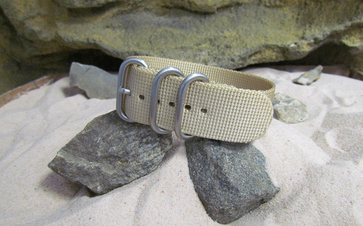 Desert Dweller Z3™ | Ivory | One-Piece | Nylon | Brushed Hardware