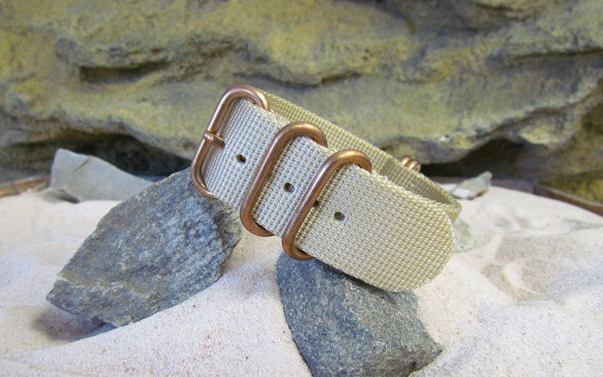 Desert Dweller Z5™ | Ivory | One-Piece | Nylon | Bronze Hardware