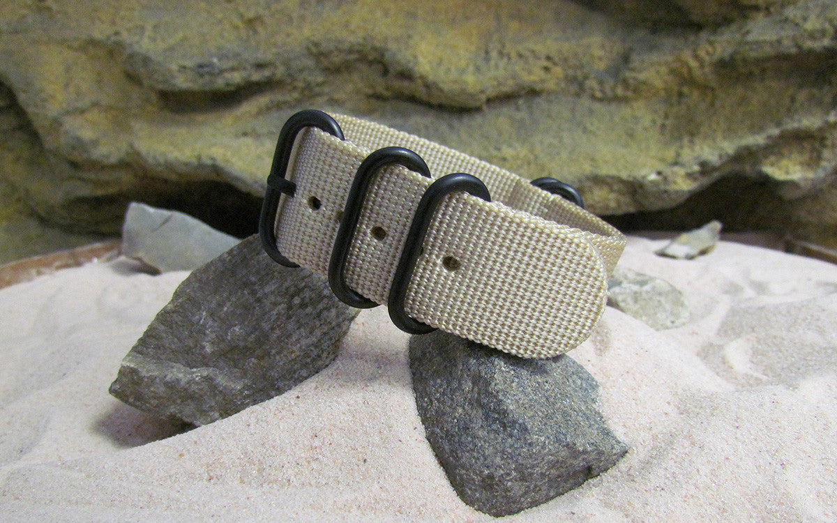 Desert Dweller XL Z5™ | Ivory | One-Piece | Nylon | PVD Hardware