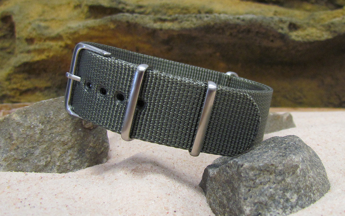 Destroyer XL | Gray-Green | One-Piece | Nylon | Brushed Hardware