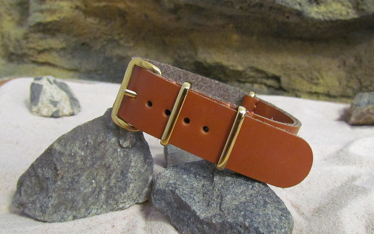 Holster | Solid Tawny | One-Piece | Leather | Gold Hardware