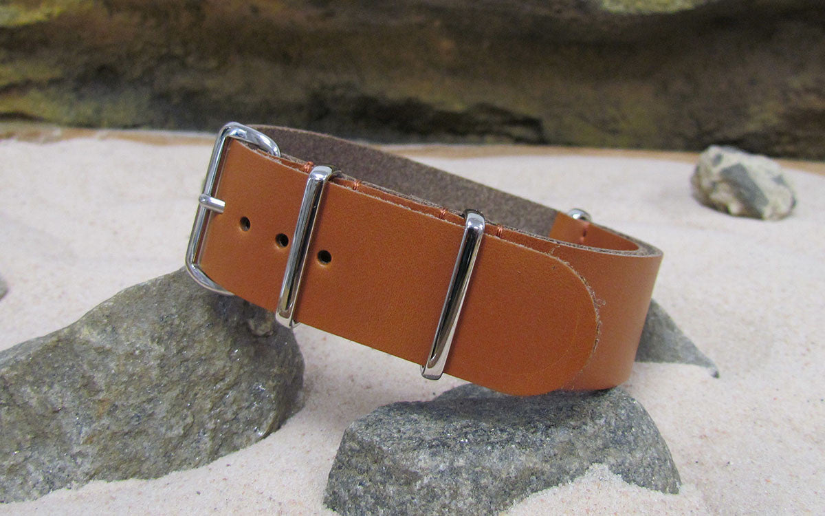 Holster | Solid Tawny | One-Piece | Leather | Polished Hardware