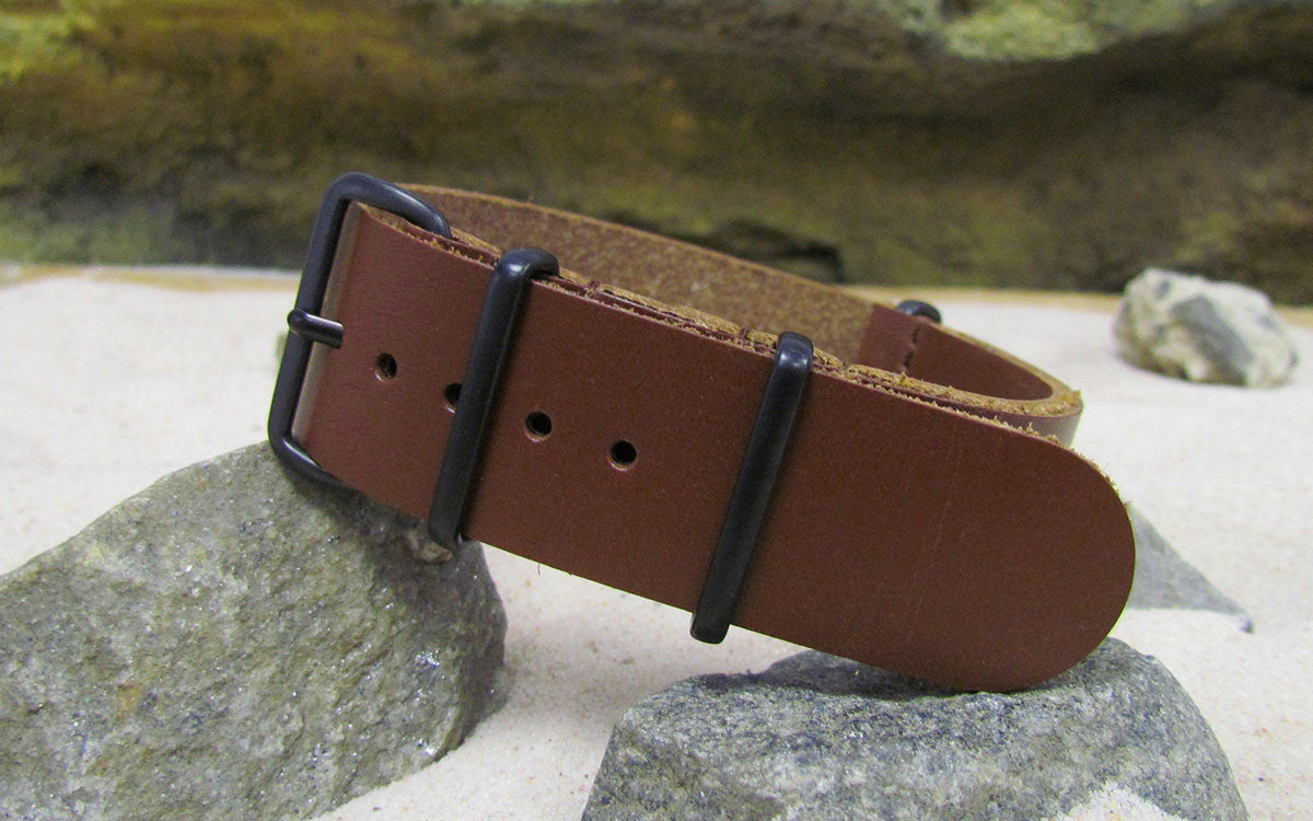 Stagecoach | Burgundy Brown | One-Piece | Leather | PVD Hardware