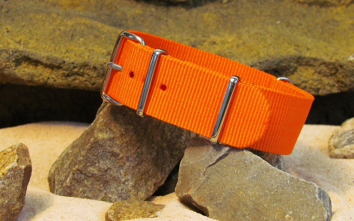 Lava Orange XL | One-Piece | Nylon | Polished Hardware