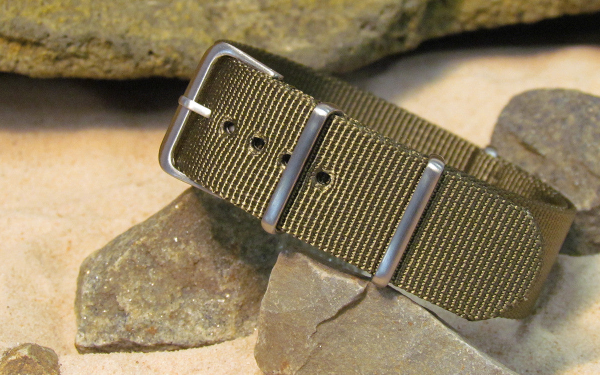 Private XL | Olive Green | One-Piece | Nylon | Brushed Hardware