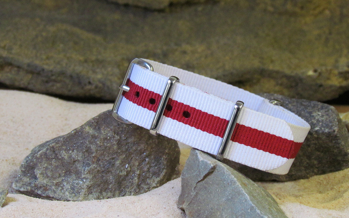 Mariner II | White & Red | One-Piece | Nylon | Polished Hardware